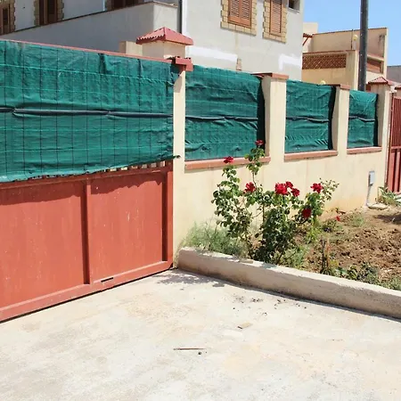 Casa Zina & Dani Holiday home